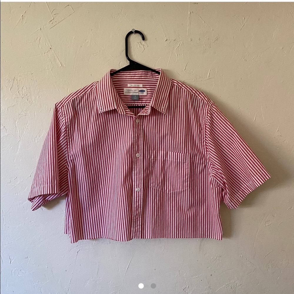 Cropped collared tee